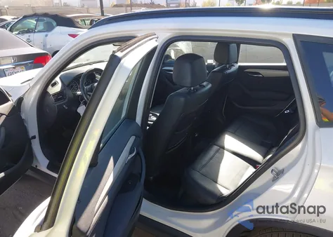 2013 BMW X1 Sdrive28I from USA, damaged, VIN WBAVM1C50DVW43235